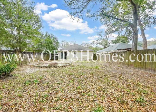 2953 Sholtz Avenue, Crestview, FL 32539