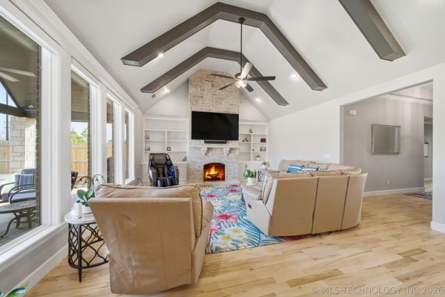 2847 E 141st Court, Bixby, OK 74008