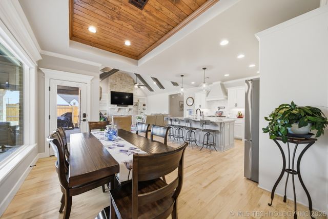 2847 E 141st Court, Bixby, OK 74008