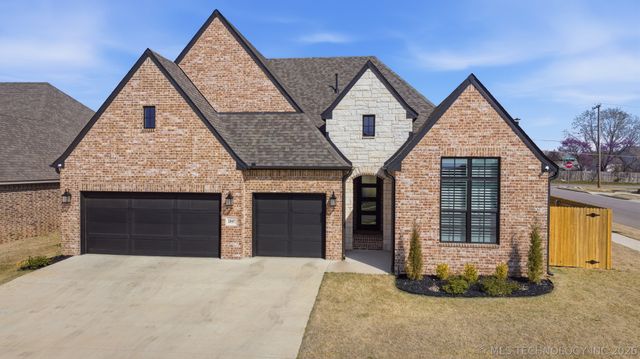 2847 E 141st Court, Bixby, OK 74008