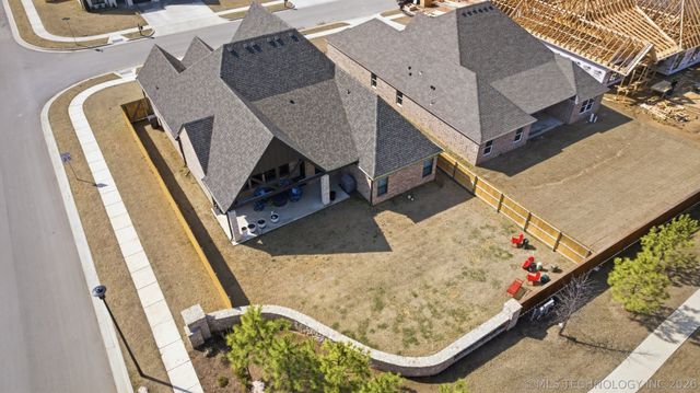 2847 E 141st Court, Bixby, OK 74008