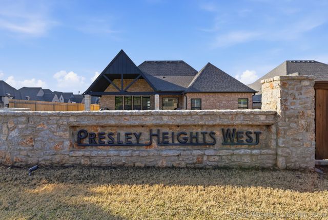 2847 E 141st Court, Bixby, OK 74008