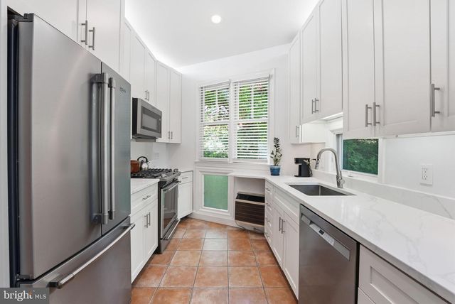 3512 30TH ST NW, Washington, DC 20008