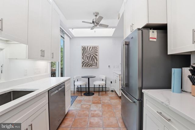 3512 30TH ST NW, Washington, DC 20008
