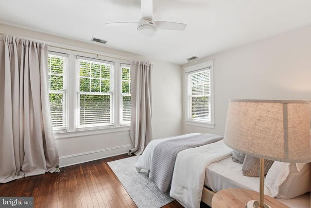 3512 30TH ST NW, Washington, DC 20008