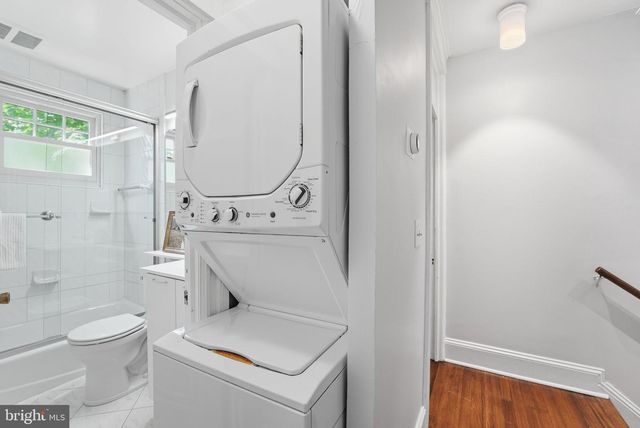 3512 30TH ST NW, Washington, DC 20008