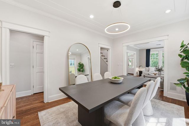 3512 30TH ST NW, Washington, DC 20008
