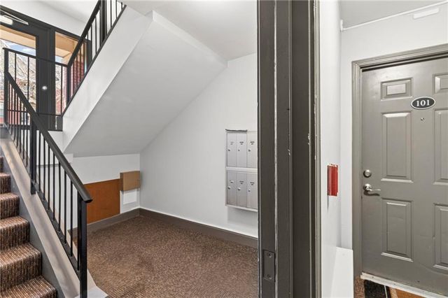 925 Washington Street 101, Kansas City, MO 64105