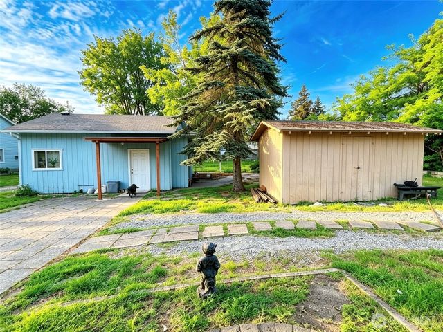 1836 NE 16th Street, Renton, WA 98056