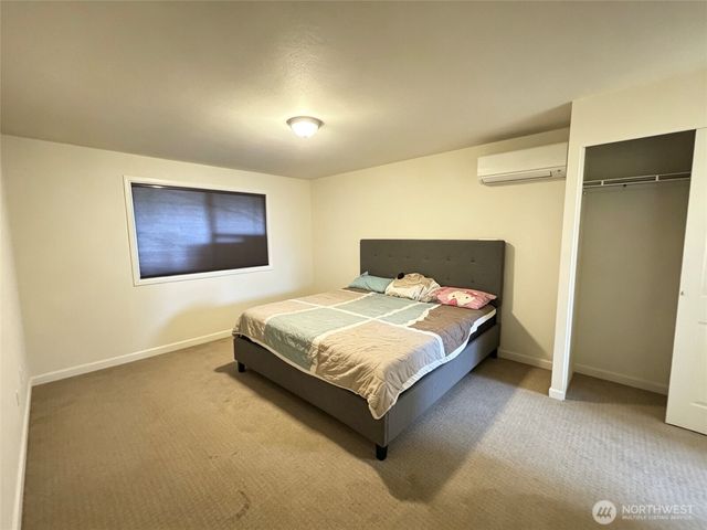 1836 NE 16th Street, Renton, WA 98056