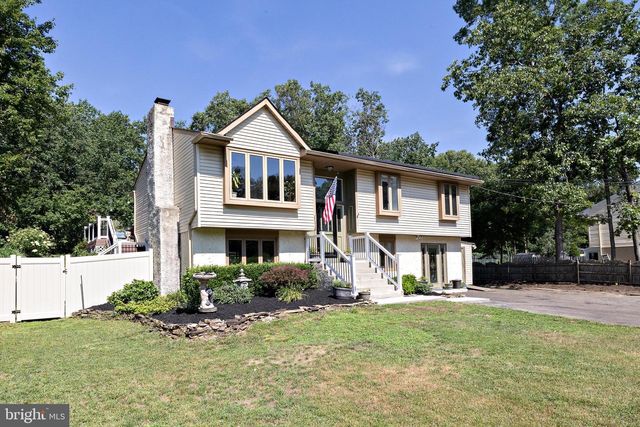 2299 TREMONT AVE, Atco, NJ 08004