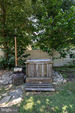 2299 TREMONT AVE, Atco, NJ 08004