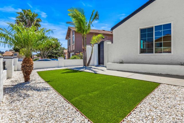 3070 Dardaina, San Diego, CA 92139