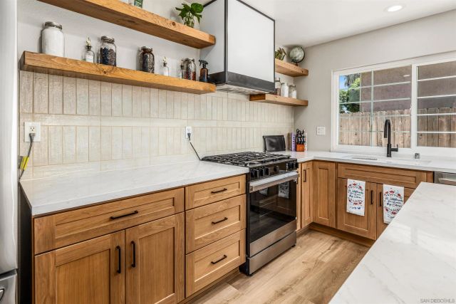 3070 Dardaina, San Diego, CA 92139