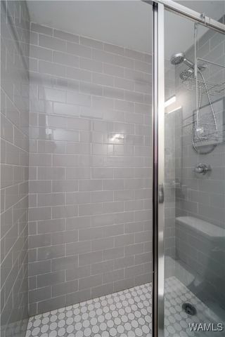 1402 9TH 11, Tuscaloosa, AL 35401