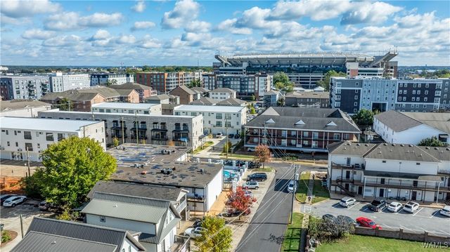 1402 9TH 11, Tuscaloosa, AL 35401