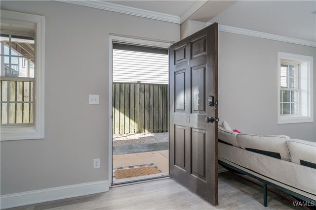 1402 9TH 11, Tuscaloosa, AL 35401