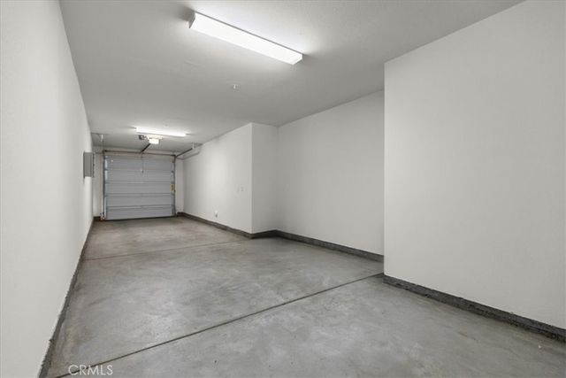 27410 Merlin Place 305, Valencia, CA 91381