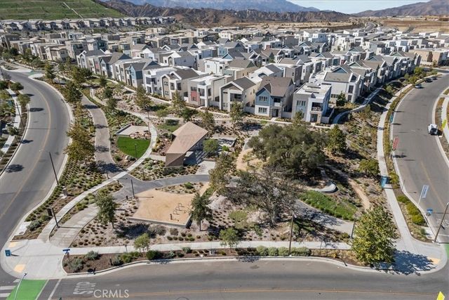 27410 Merlin Place 305, Valencia, CA 91381