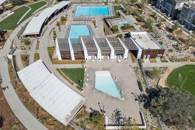 27410 Merlin Place 305, Valencia, CA 91381