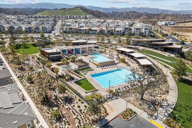 27410 Merlin Place 305, Valencia, CA 91381