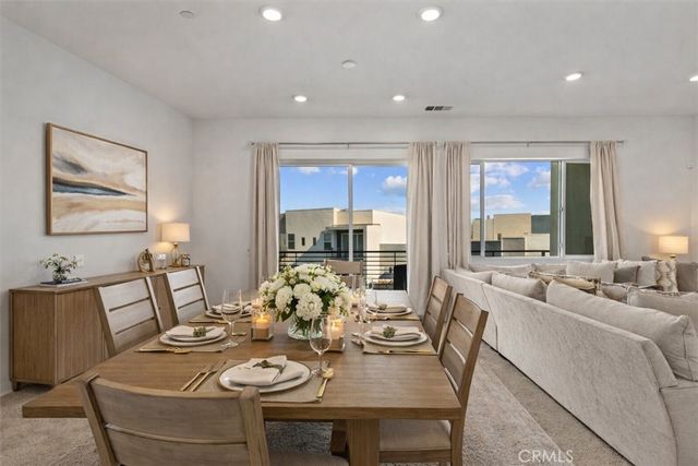 27410 Merlin Place 305, Valencia, CA 91381