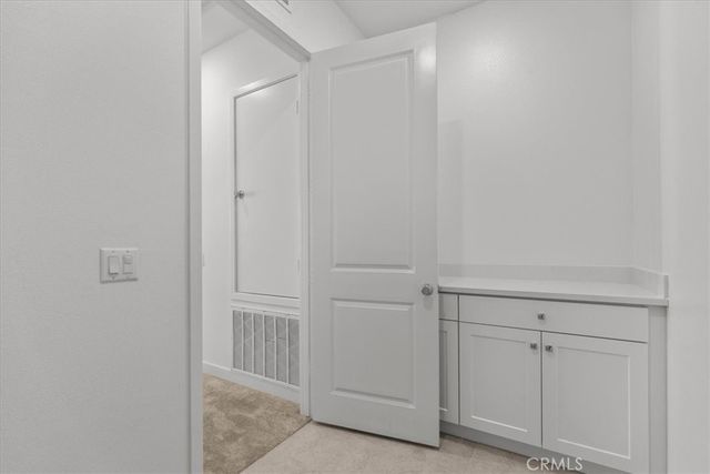 27410 Merlin Place 305, Valencia, CA 91381