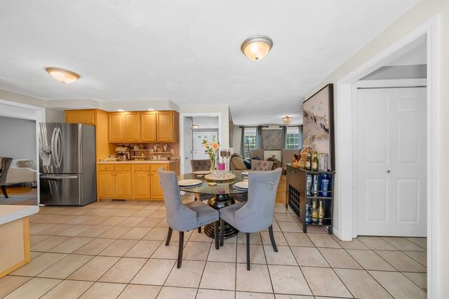 257 Howe St, Methuen, MA 01844