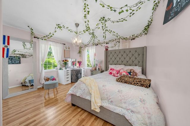 257 Howe St, Methuen, MA 01844