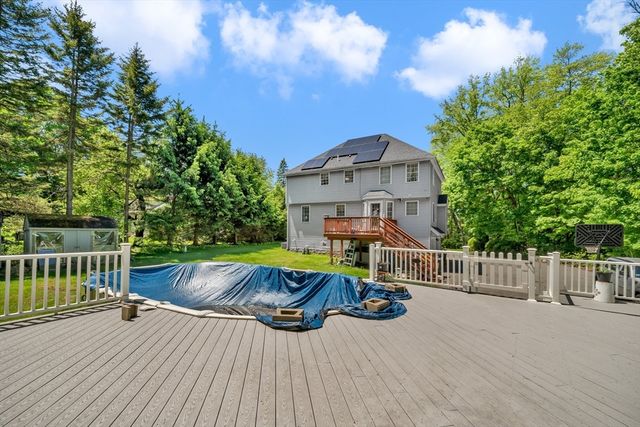 257 Howe St, Methuen, MA 01844