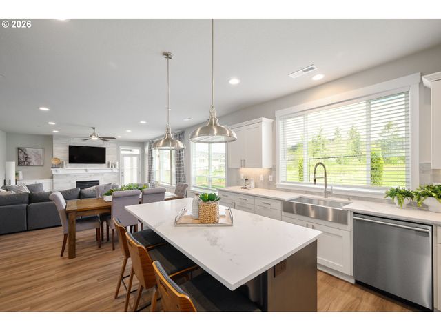 8529 N HARGRAVE St LOT 33, Camas, WA 98607