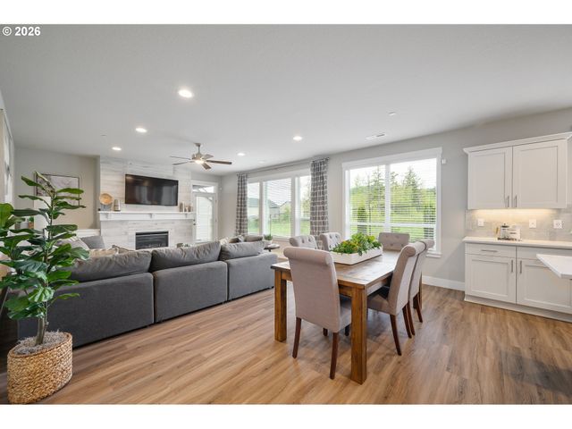 8529 N HARGRAVE St LOT 33, Camas, WA 98607