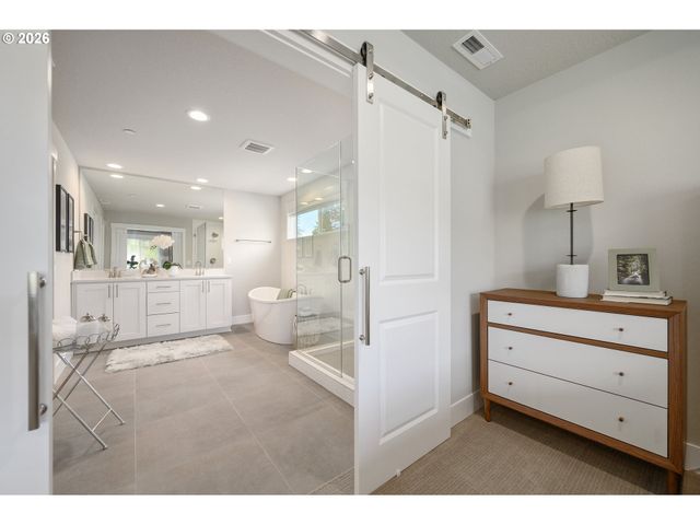 8529 N HARGRAVE St LOT 33, Camas, WA 98607