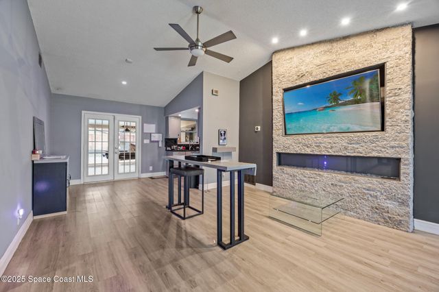 258 Emerson Drive NW, Palm Bay, FL 32907