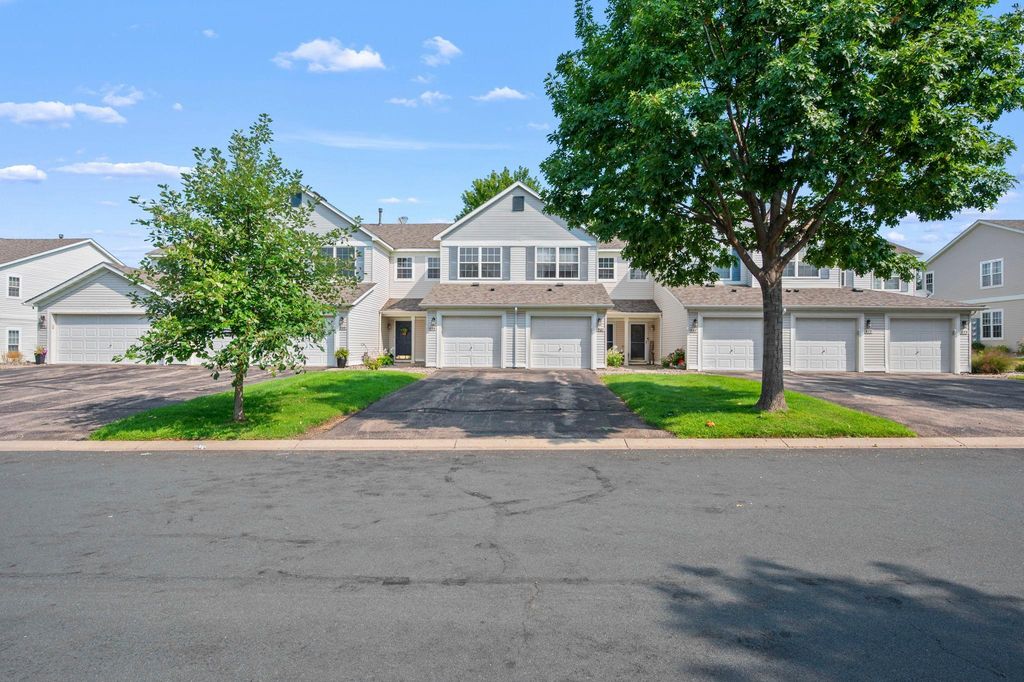 855 Providence Drive, Shakopee, MN 55379 — photo 2