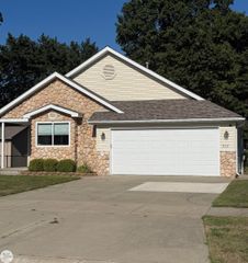 9515 Rachel Road, Algonac, MI 48001