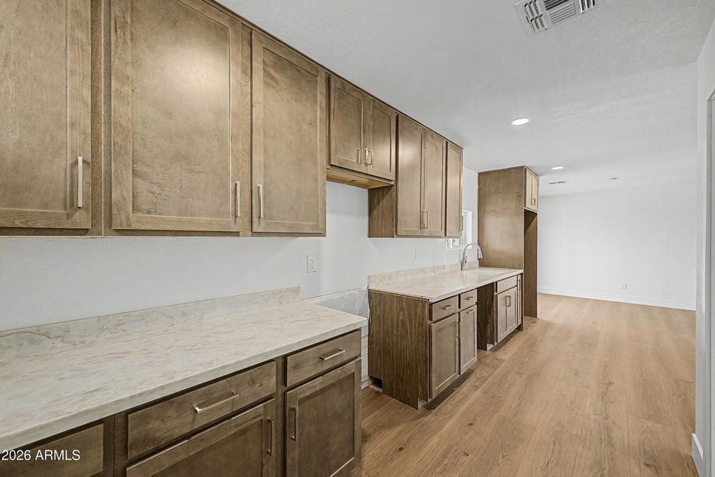 4542 N 50th Drive, Phoenix, AZ 85031 — photo 5