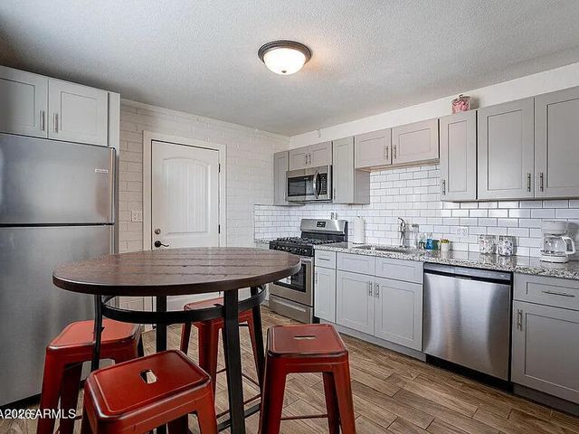 1026 E Tempe Drive, Tempe, AZ 85288
