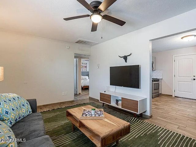 1026 E Tempe Drive, Tempe, AZ 85288