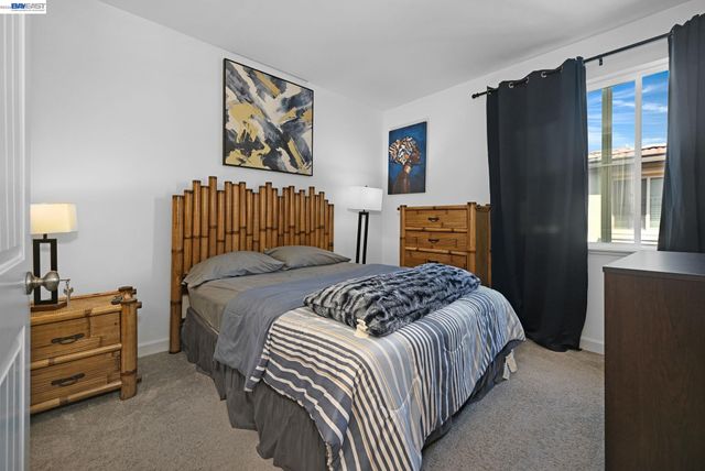 296 Laurel Knoll Dr, Martinez, CA 94553