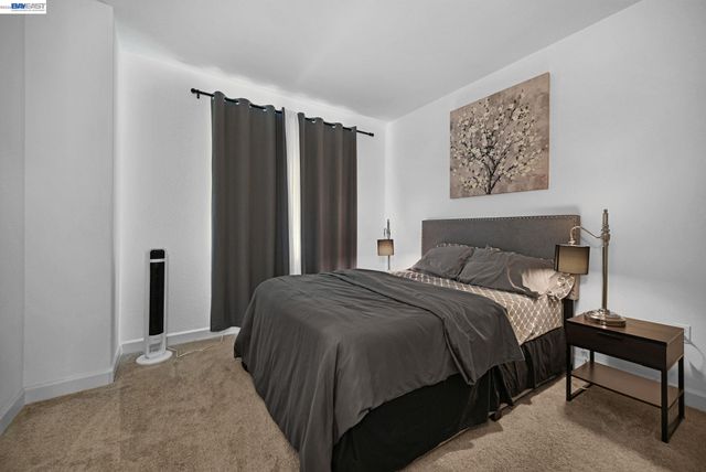 296 Laurel Knoll Dr, Martinez, CA 94553