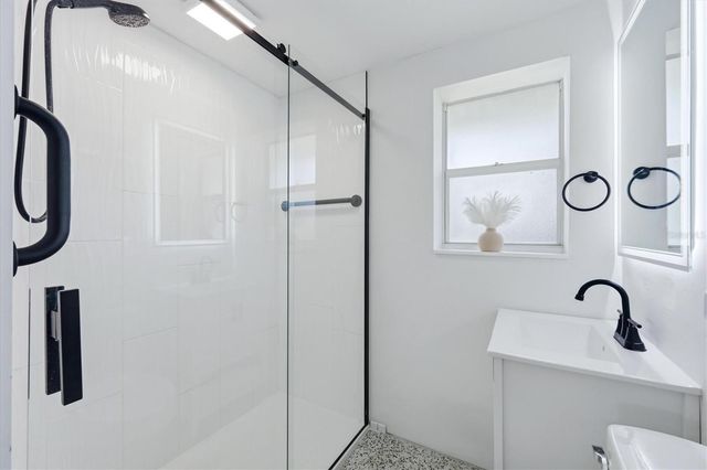 301 28TH STREET W, Bradenton, FL 34205