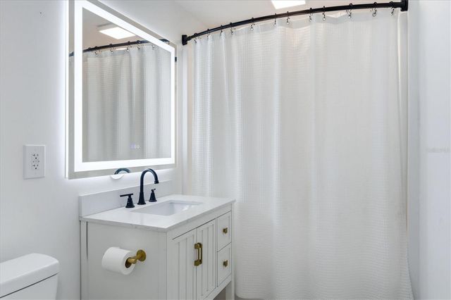 301 28TH STREET W, Bradenton, FL 34205