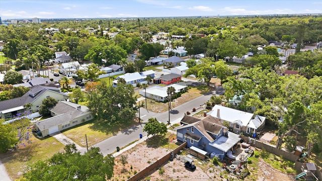 301 28TH STREET W, Bradenton, FL 34205