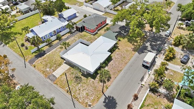 301 28TH STREET W, Bradenton, FL 34205