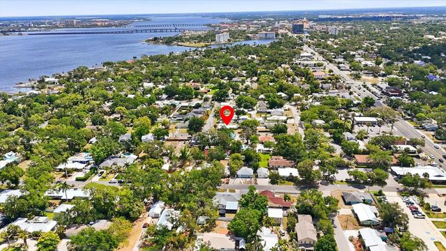 301 28TH STREET W, Bradenton, FL 34205