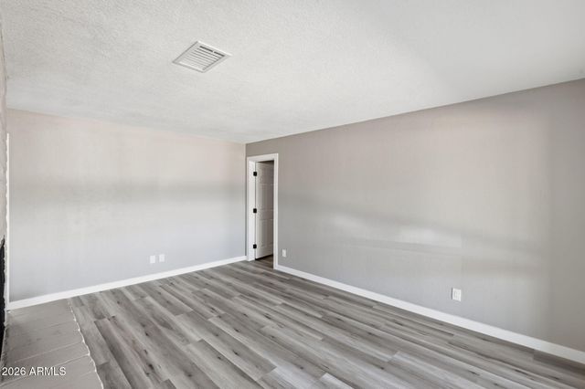 1061 E 9th Drive, Mesa, AZ 85204