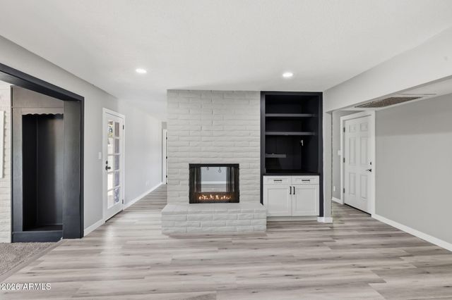 1061 E 9th Drive, Mesa, AZ 85204