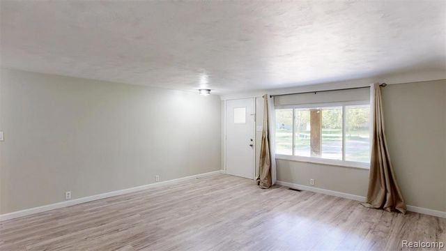 5145 E Mount Morris Road, Mount Morris, MI 48458