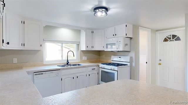 5145 E Mount Morris Road, Mount Morris, MI 48458